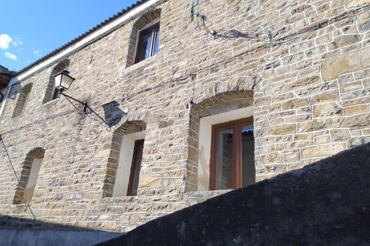 Albergue Casa De Broto Exteriör bild