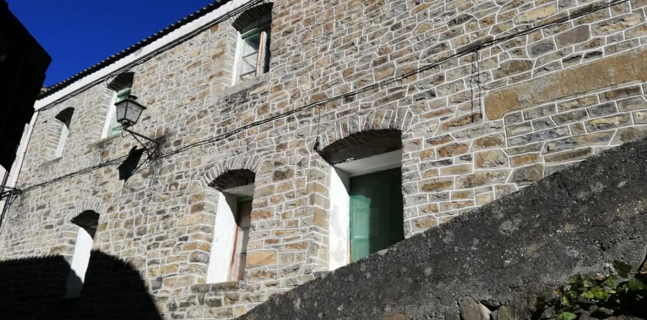 Albergue Casa De Broto Exteriör bild